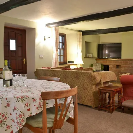 Holiday home Smithy House