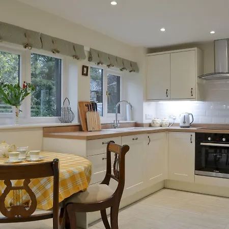 Holiday home Smithy House *
